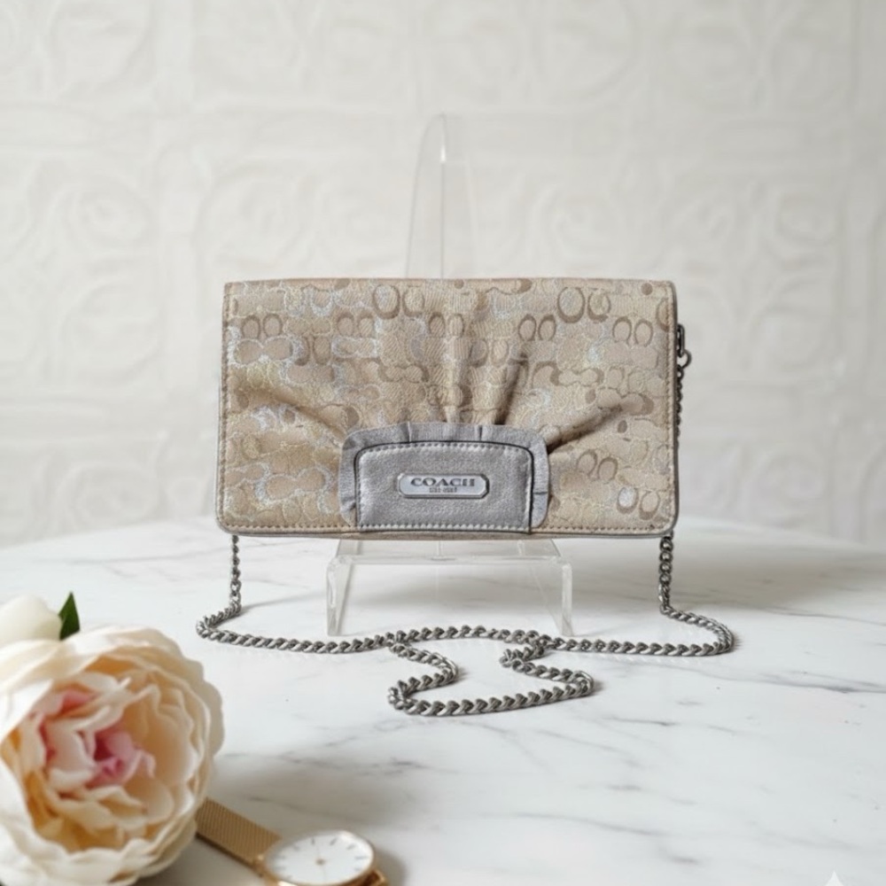 Coach Optic Lurex Clutch Cream & Gold Crossbody Clutch Y2K
